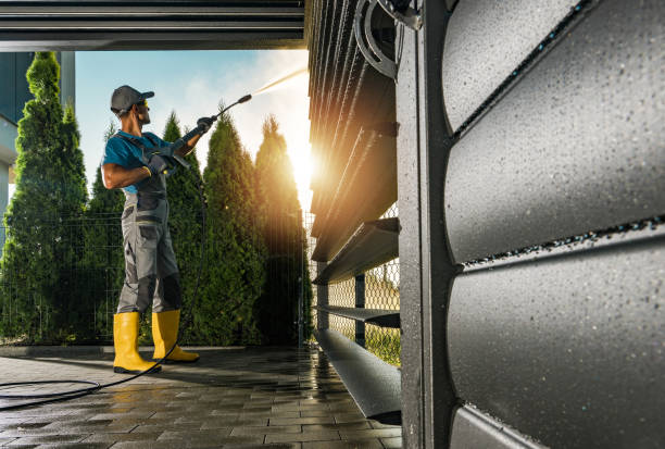 Post-Construction Pressure Washing in Lakeside, OR